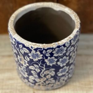 Rustic Ceramic Flower Pot - Small